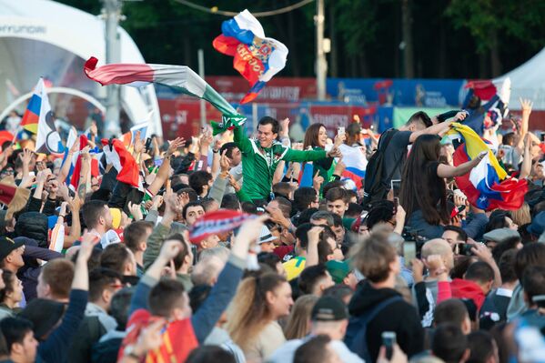 Футбольный праздник в Москве - Sputnik Армения