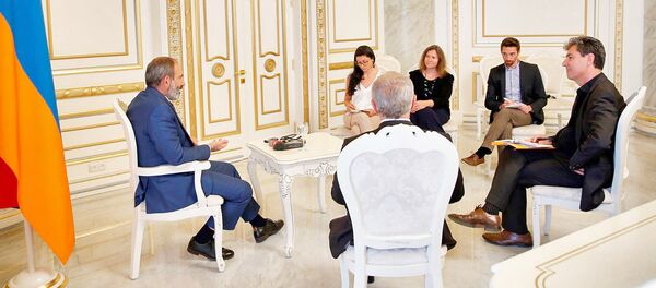 Интервью премьер-министра Армении Никола Пашиняна французским СМИ (9 июня 2018). Еревaн - Sputnik Армения