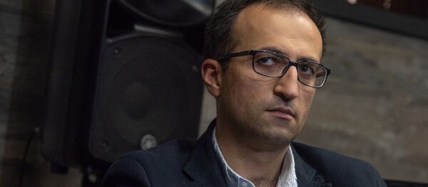 Встреча-дискуссия с министром здравоохранения Армении Арсеном Торосяном (16 июня 2018). Еревaн Встреча-дискуссия с министром здравоохранения Армении Арсеном Торосяном (16 июня 2018). Еревaн - Sputnik Արմենիա