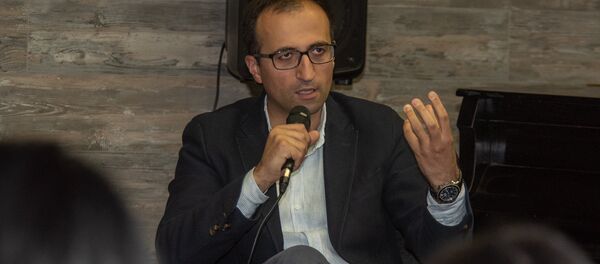 Встреча-дискуссия с министром здравоохранения Армении Арсеном Торосяном (16 июня 2018). Еревaн - Sputnik Արմենիա