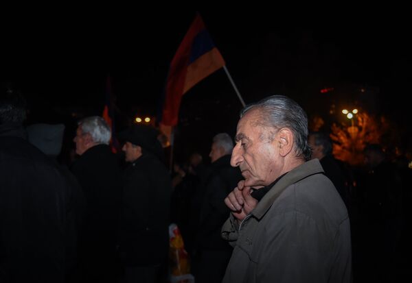 Митинг оппозиционного фронта «Новая Армения» в Ереване Митинг оппозиционного фронта «Новая Армения» в Ереване - Sputnik Արմենիա