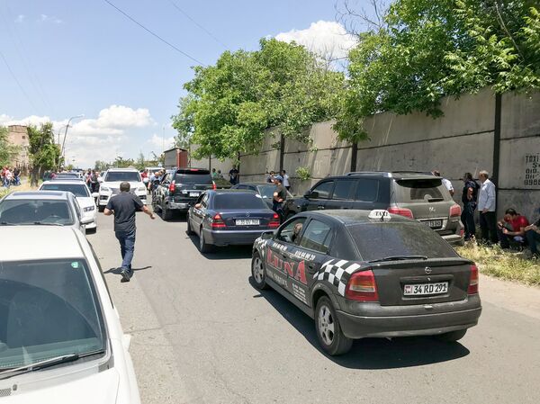 Акция протеста в поддержку задержанного депутата Манвела Григоряна (17 июня 2018). Ереван Акция протеста в поддержку задержанного депутата Манвела Григоряна (17 июня 2018). Ереван - Sputnik Արմենիա