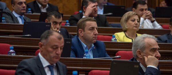Внеочередное заседание Национального Собрания Армении (19 июня 2018). Еревaн - Sputnik Արմենիա