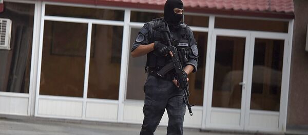 Полиция Армении проводит обыск в офисе Еркрапа (20 июня 2018). Еревaн - Sputnik Армения