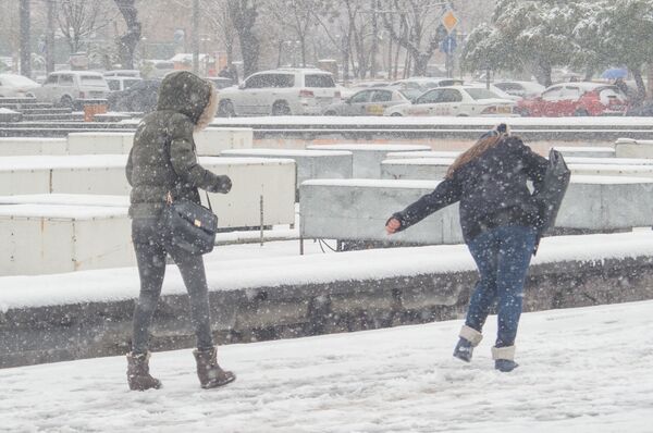 Зима в Ереване Зима в Ереване - Sputnik Армения