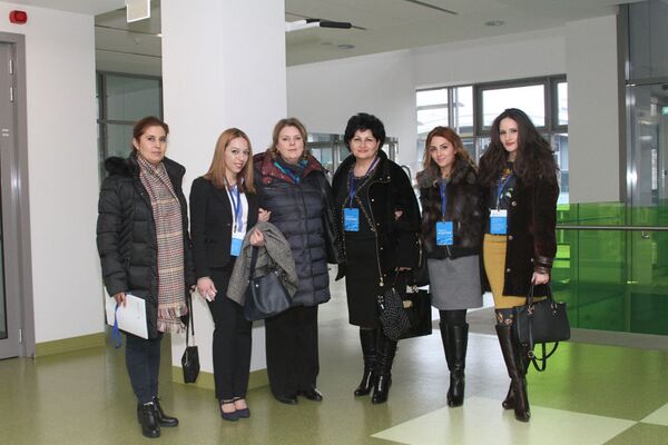 Визит жен представителей дипломатических корпусов, аккредитованных в Армении, в Международную школу в Дилижане Визит жен представителей дипломатических корпусов, аккредитованных в Армении, в Международную школу в Дилижане - Sputnik Արմենիա