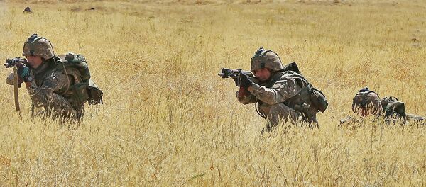 Военнослужащие армянской армии - Sputnik Արմենիա