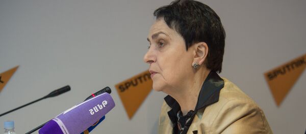 Первый омбудсмен Армении Лариса Алавердян Первый омбудсмен Армении Лариса Алавердян - Sputnik Армения