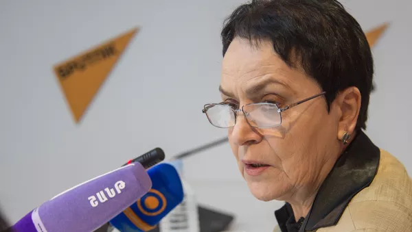 Первый омбудсмен Армении Лариса Алавердян - Sputnik Армения