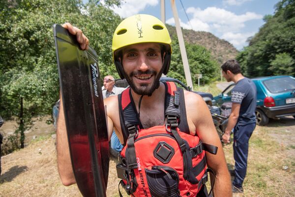 Инструктор по рафтингу Геворг Асланян - Sputnik Արմենիա