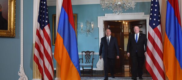 Президент Армении Армен Саркисян встретился с Гос.секретарем США Майком Помпео (29 июня 2018). Вашингтoн Президент Армении Армен Саркисян встретился с Гос.секретарем США Майком Помпео (29 июня 2018). Вашингтoн - Sputnik Արմենիա