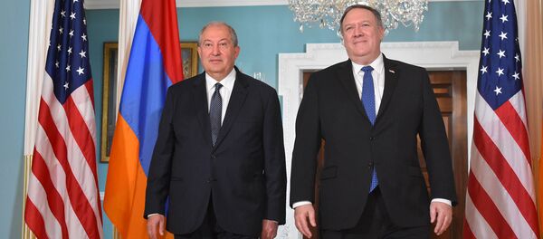Президент Армении Армен Саркисян встретился с Гос.секретарем США Майком Помпео (29 июня 2018). Вашингтoн Президент Армении Армен Саркисян встретился с Гос.секретарем США Майком Помпео (29 июня 2018). Вашингтoн - Sputnik Армения