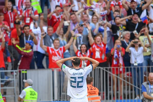 Футбольный матч Испания - Россия (1 июля 2018). Москвa - Sputnik Армения