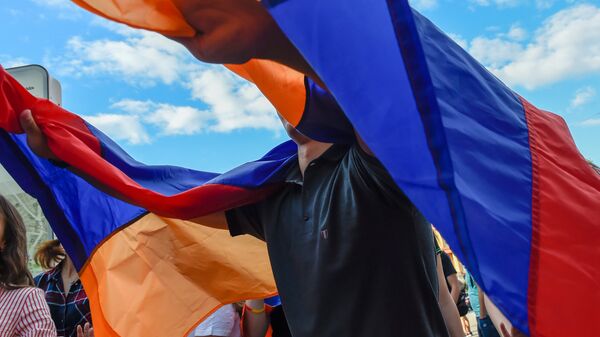 Армянский патриотический вечер на Никольской улице (2 июля 2018). Москвa - Sputnik Արմենիա