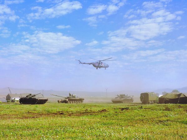 В Армении военнослужащие ЮВО завершили оборудование полигона Алагяз (3 июля 2018). Армения В Армении военнослужащие ЮВО завершили оборудование полигона Алагяз (3 июля 2018). Армения - Sputnik Армения