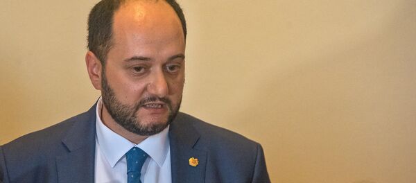 Министр образования и науки Армении Араик Арутюнян на встрече с журналистами (4 июля 2018). Еревaн - Sputnik Արմենիա