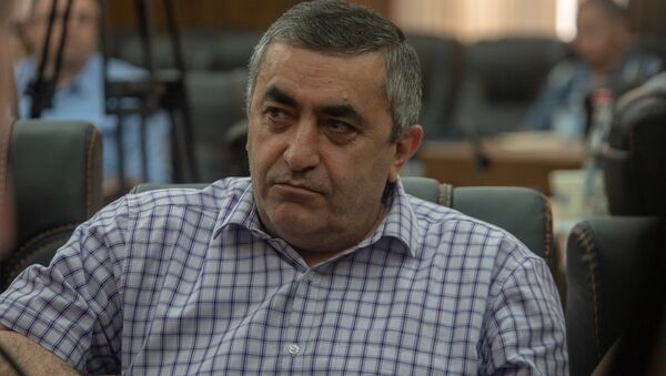 Армен Рустамян во время обсуждения по избирательному кодексу в Парламенте (5 июля 2018). Еревaн - Sputnik Армения