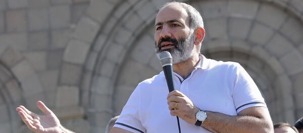 Рабочий визит премьер-министра Никола Пашиняна в Сюникскую область (5 июля 2018). Сисиан - Sputnik Армения