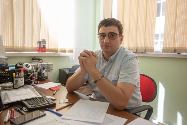 Директор института Конфуция Гор Саргсян Директор института Конфуция Гор Саргсян - Sputnik Արմենիա