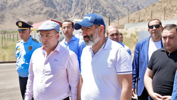 Премьер-министр Армении Никол Пашинян посетил свободную экономическую зону (5 июля 2018). Мегри - Sputnik Армения