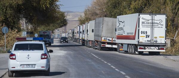 Автомобильный КПП. Архивное фото. - Sputnik Армения