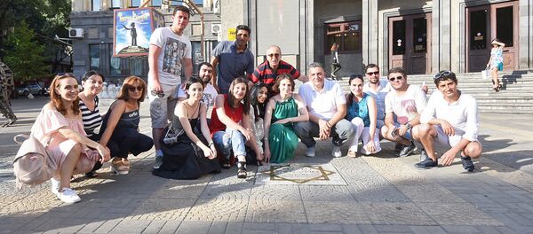 Торжественное открытие звезд на площади Азнавура (9 июля 2018). Еревaн Торжественное открытие звезд на площади Азнавура (9 июля 2018). Еревaн - Sputnik Արմենիա