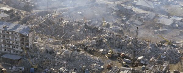 Землетрясение в Спитаке Землетрясение в Спитаке - Sputnik Армения