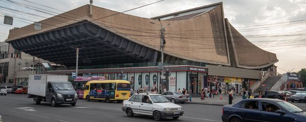 Здание кинотеатра Айрарат, Ереван - Sputnik Армения