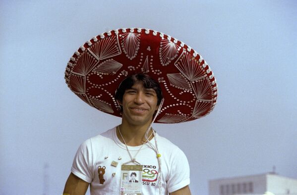 Спортсмен из Мексики. XXII летние Олимпийские игры (19 июля — 3 августа), 1980 год - Sputnik Армения
