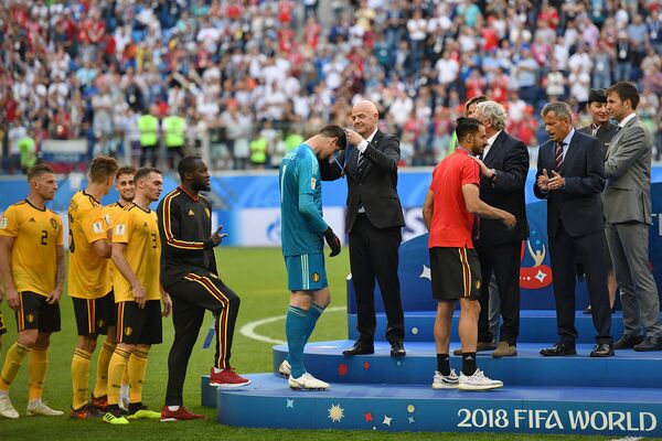Церемония награждения бронзовыми медалями чемпионата мира по футболу (14 июля 2018). Санкт-Петербург - Sputnik Армения