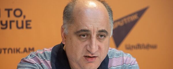 Сероб Хачатрян Сероб Хачатрян - Sputnik Արմենիա