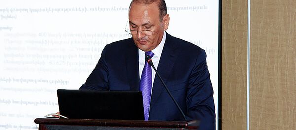 Министр финансов Армении Гагик Хачатрян на презентации налоговых реформ (7 мая 2014). Еревaн - Sputnik Армения