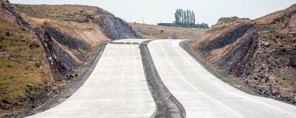 Презентация строительных работ автотрассы Север-Юг (18 июля 2018). Арагацотн Презентация строительных работ автотрассы Север-Юг (18 июля 2018). Арагацотн - Sputnik Արմենիա