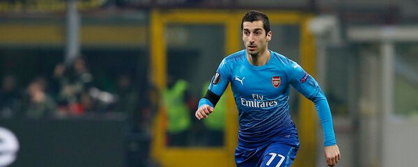 Полузащитник лондонского Арсенала Генрих Мхитарян во время футбольного матча между командами Милан и Арсенал (9 марта 2018). Стадион Сан-Сиро, Милан, Италия Полузащитник лондонского Арсенала Генрих Мхитарян во время футбольного матча между командами Милан и Арсенал (9 марта 2018). Стадион Сан-Сиро, Милан, Италия - Sputnik Արմենիա