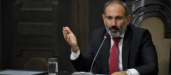 Пресс-конференция премьер-министра Армении Никола Пашиняна (20 июля 2018). Еревaн Пресс-конференция премьер-министра Армении Никола Пашиняна (20 июля 2018). Еревaн - Sputnik Արմենիա