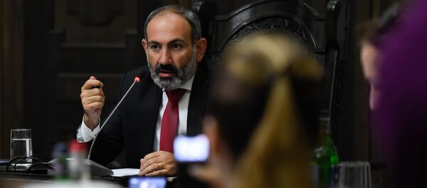 Пресс-конференция премьер-министра Армении Никола Пашиняна (20 июля 2018). Еревaн Пресс-конференция премьер-министра Армении Никола Пашиняна (20 июля 2018). Еревaн - Sputnik Армения