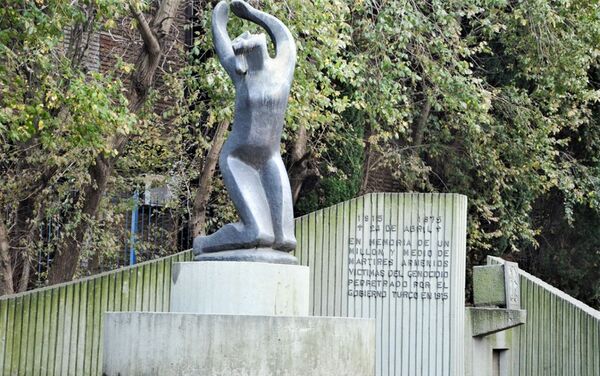 Монумент жертвам геноцида в Монтевидео - Sputnik Армения