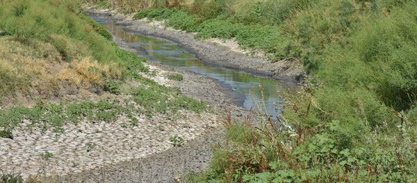 Засыхающая река Севджур Засыхающая река Севджур - Sputnik Արմենիա