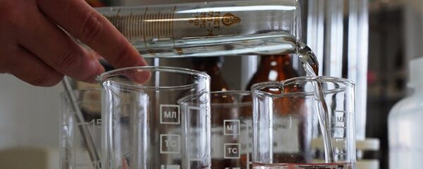 В лаборатории. Арховное фото - Sputnik Армения