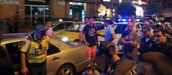 Չնախատեսված վայրում փողոցը հատելը կարող է բերել նման ելքի Չնախատեսված վայրում փողոցը հատելը կարող է բերել նման ելքի - Sputnik Արմենիա