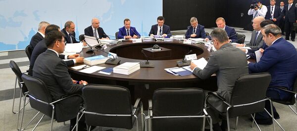 Заседание Евразийского межправительственного совета глав правительства стран ЕАЭС (27 июля 2018). Санкт-Петербург Заседание Евразийского межправительственного совета глав правительства стран ЕАЭС (27 июля 2018). Санкт-Петербург - Sputnik Արմենիա