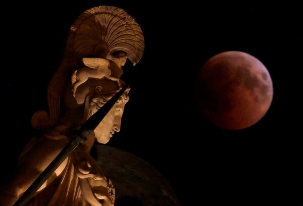 Աթենք, Հունաստան. տեսարան Աթենաս աստվածուհու արձանի մոտից - Sputnik Արմենիա