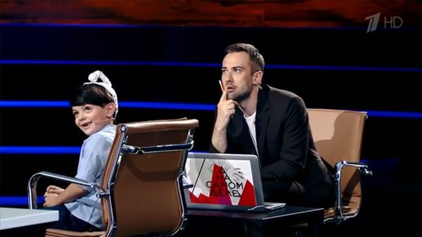 Шлем правды: сын Анастасии Стоцкой. Видели видео? Фрагмент выпуска от 27.07.2018 - Sputnik Армения