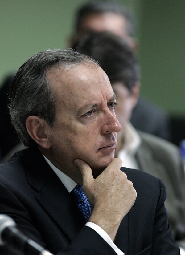 Рафаэль Анхель Кальдерон Фурнье Рафаэль Анхель Кальдерон Фурнье - Sputnik Армения