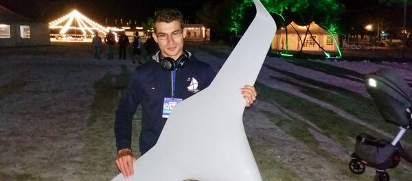 Инженер Баграт Рашоян создал беспилотник, способный летать 2,5 часа - Sputnik Армения