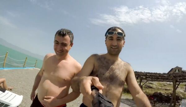 Озеро Севан вновь зацвело: почему министр окружающей среды не разделил паники экологов - Sputnik Армения