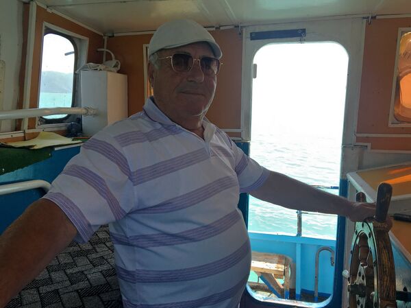 Капитан судна Спарапет - Sputnik Армения