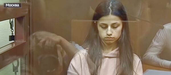 Ангелина Хачатурян в зале суда - Sputnik Армения