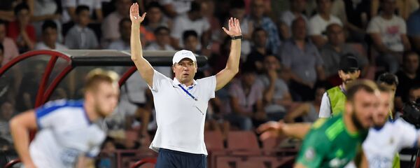 Главный тренер Пюника Андрей Талалаев во время футбольного матча «Пюник» - «Тобол» (31 июля 2018). Еревaн - Sputnik Армения