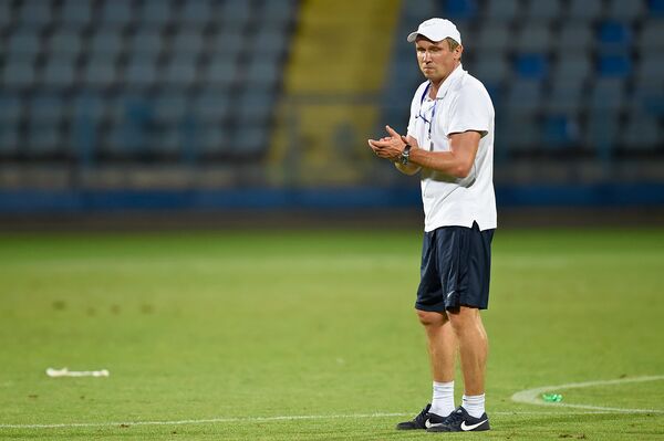 Մարզիչների փոփոխությունը հայկական ֆուտբոլում. ով ուր տեղափոխվեց 1 մրցաշրջանի ընթացքում - Sputnik Արմենիա